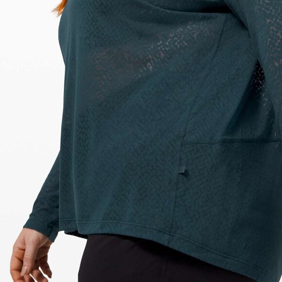 Lululemon Back In Action Long Sleeve Veil Submarine - Picture 6 of 13